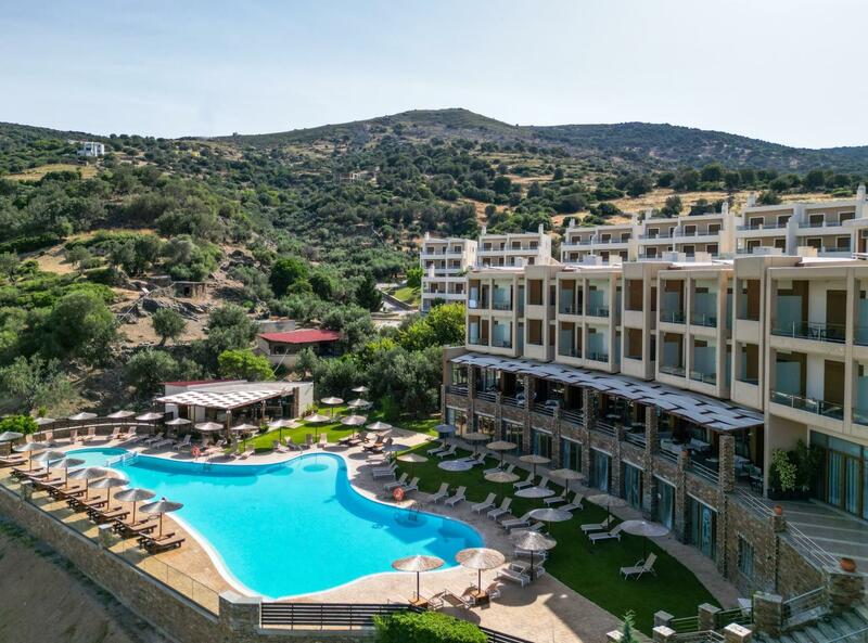 Evia Hotel & Suites, Evia