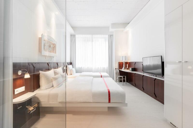 Ruby Leni Hotel Dusseldorf, Düsseldorf