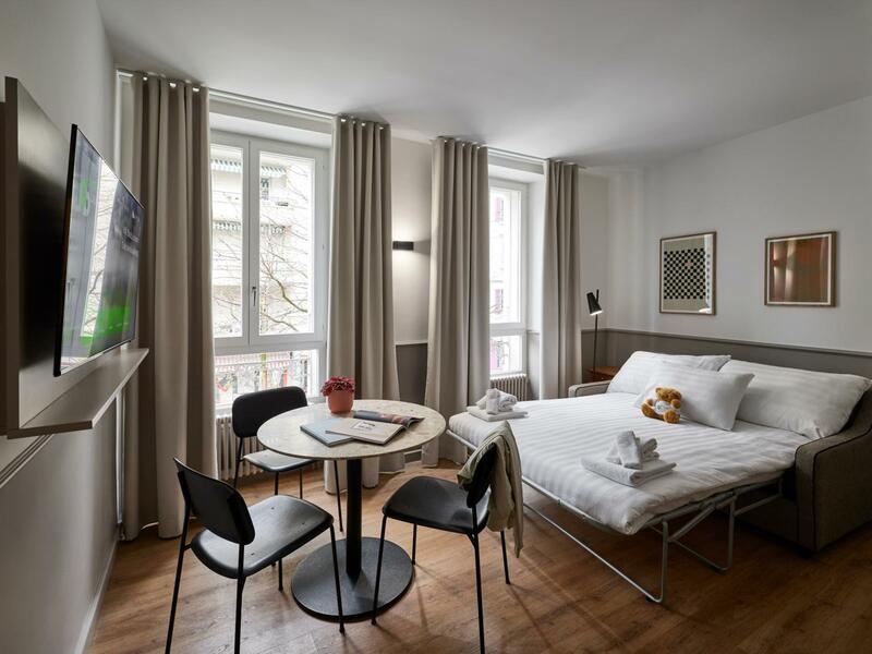 Base Lausanne, Lausanne