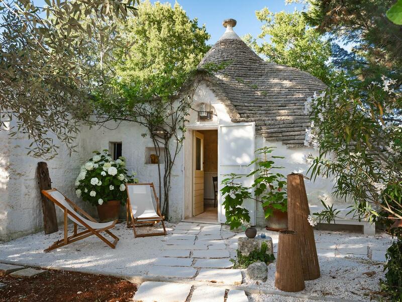 Trulli Del Bosco, Alberobello