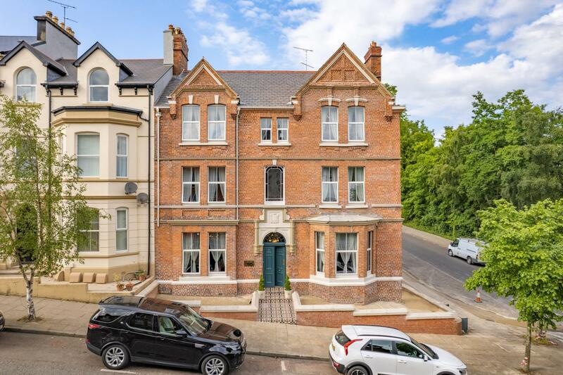 The Lawrence, Inishowen