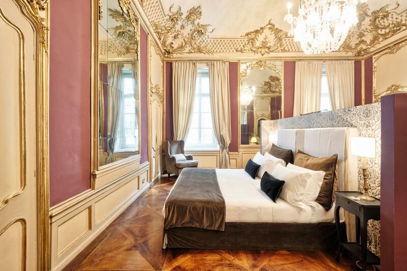 Palazzo Del Carretto-Art Apartments and Guesthouse, Turin