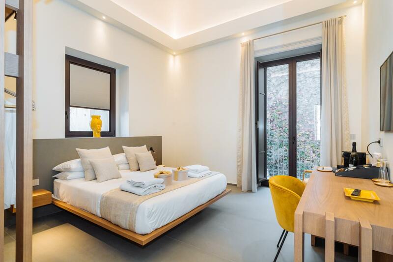 ETNEA Suite 270, Catania