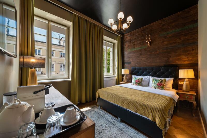 SLEEPWELL NOWY ŚWIAT - wejście przez dziedziniec - brama Ordynacka 14, Warsaw