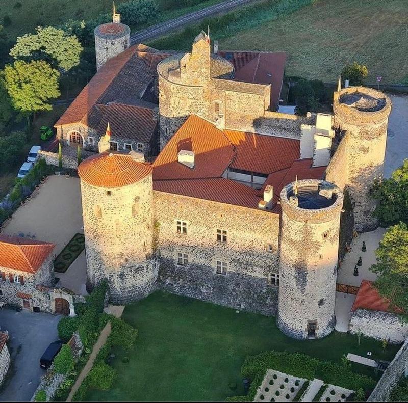 Château de Saint Vidal, Auvergne