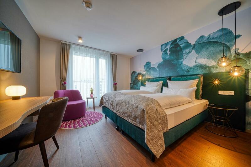 Vienna House Easy by Wyndham Freiburg City, Freiburg