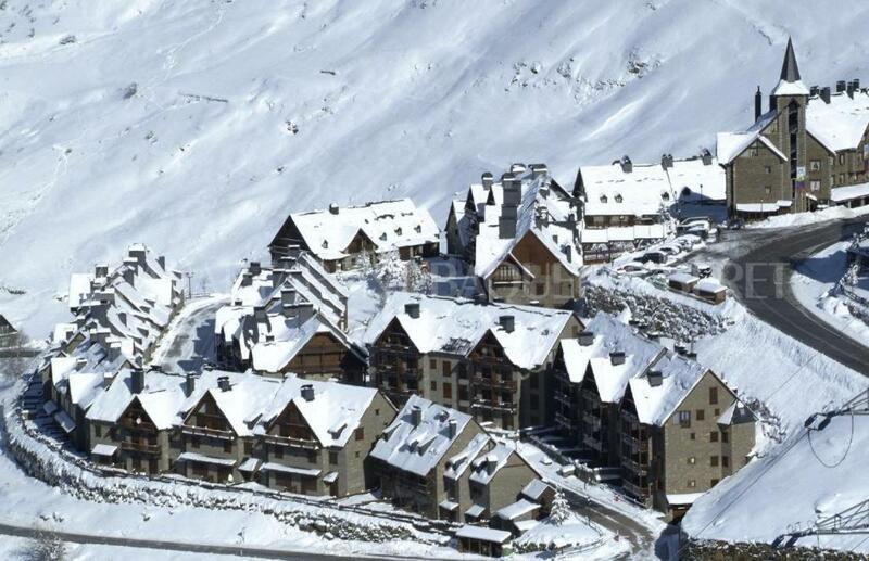 Baqueira Apartamentos Cota 1700 a pie de pistas, Pyrénées