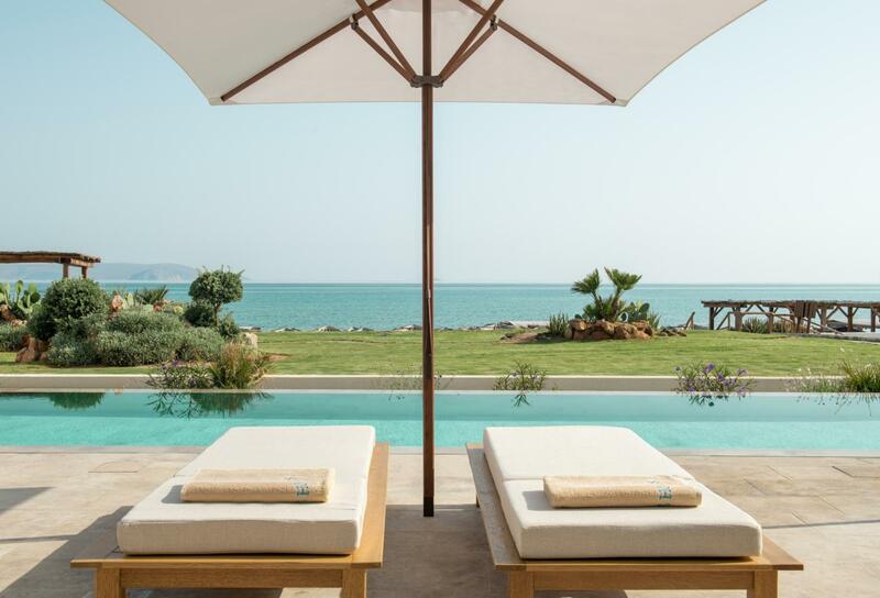 Mitsis Rinela, Crete