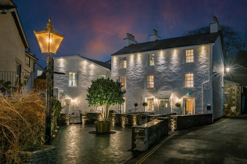 The White House - Off-Site Health Club & Spa 2 minute walk away, Lake District