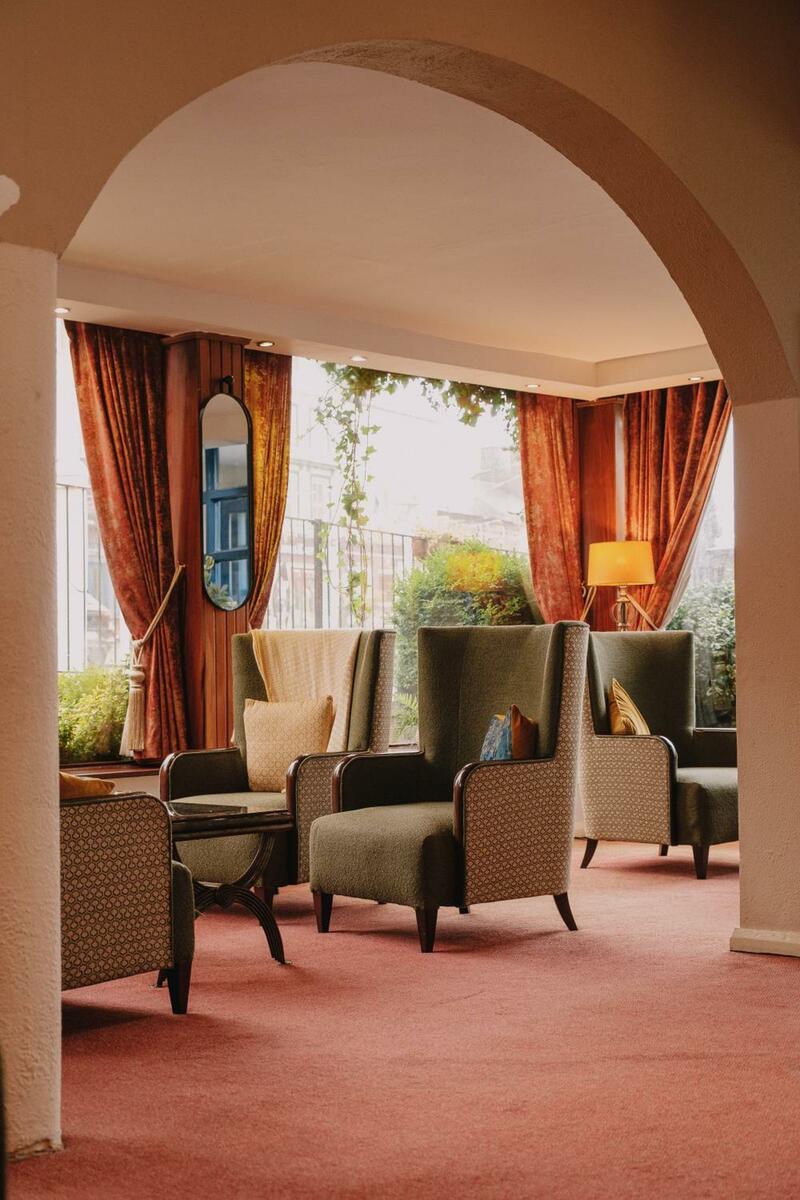 Alcock & Brown Hotel, Connemara