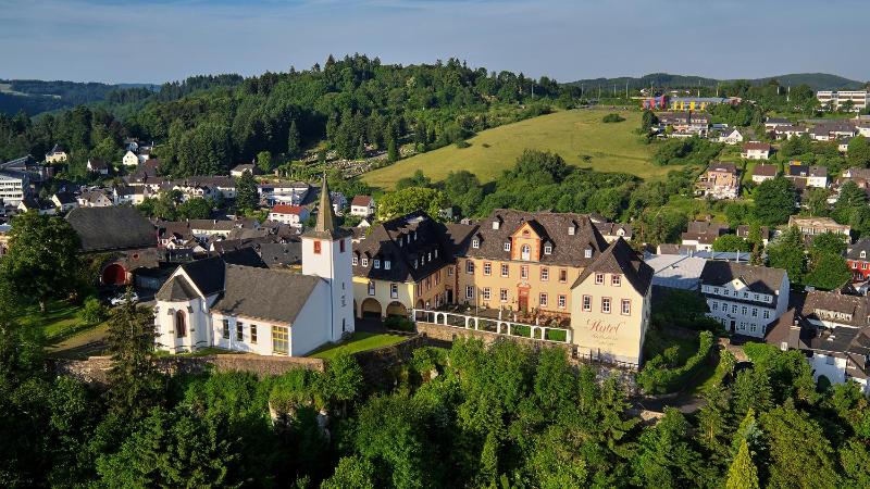 Schloßhotel Kurfürstliches Amtshaus Dauner Burg, Eifel