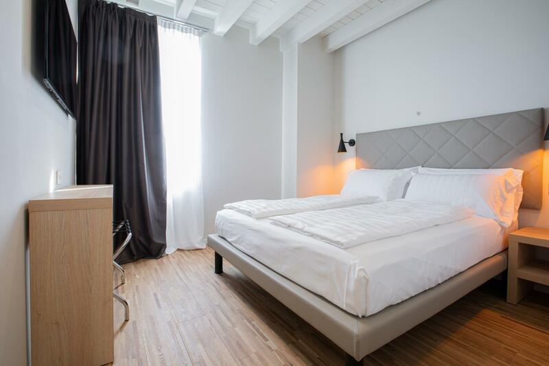 Ah Villaglori Boutique Apartments, Brescia