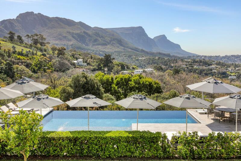 Villa Lion View Private Luxury Retreat, Constantia
