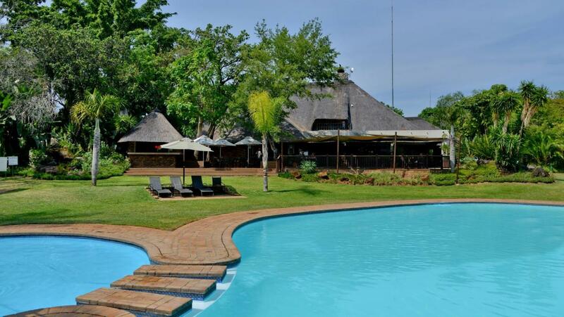Cambalala - Luxury Units - in Kruger Park Lodge - Serviced Daily, Free Wi-Fi, Hazyview