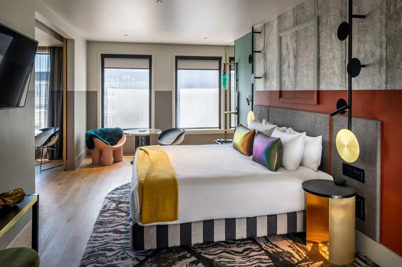 QT Auckland, Auckland