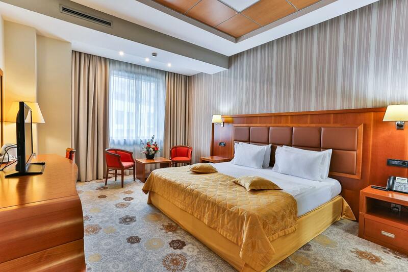 Kings Park Hotel, Podgorica