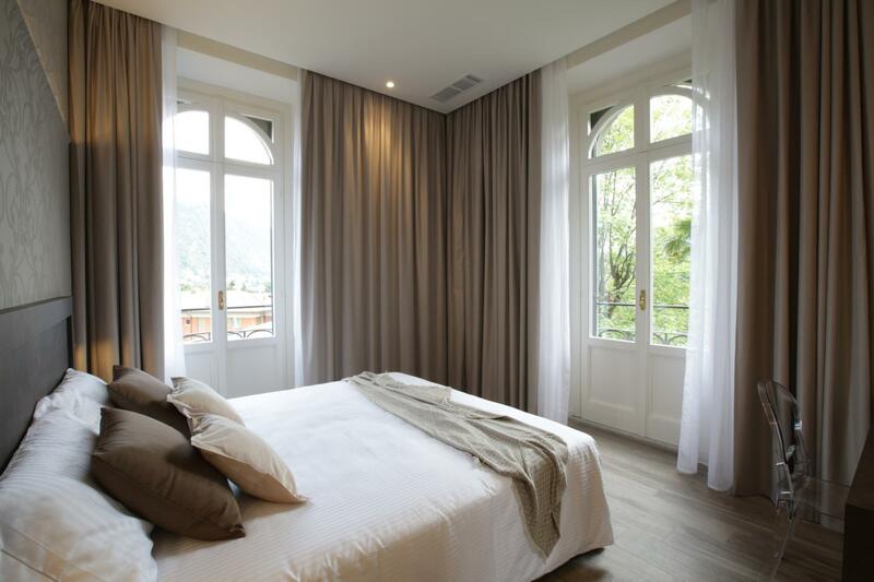 Villa Liberty, Como Town