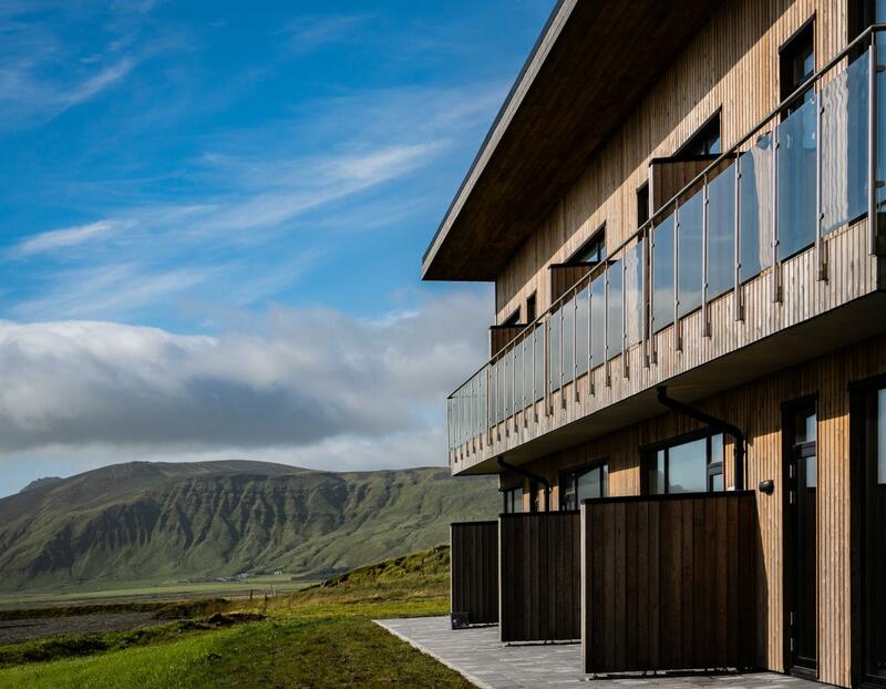 Black Beach Suites, Iceland