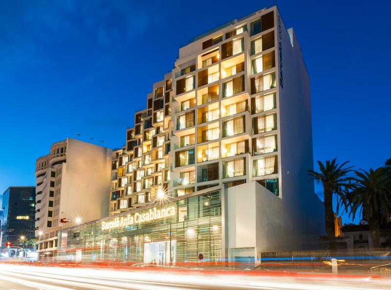 Casablanca: Where Modernity Meets Moroccan Charm – A Guide to its Finest Stays and Unforgettable Experiences