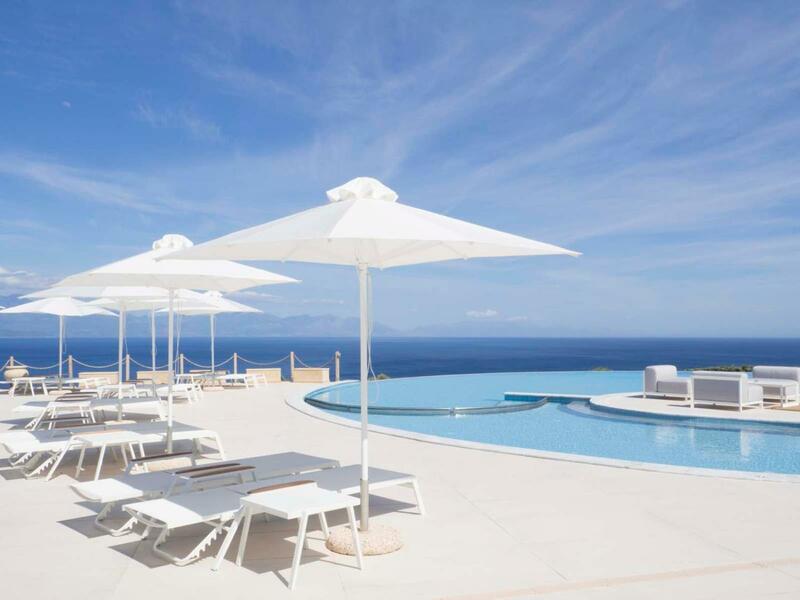 WHITE DONKEY BOUTIQUE Hotel, Peloponnese