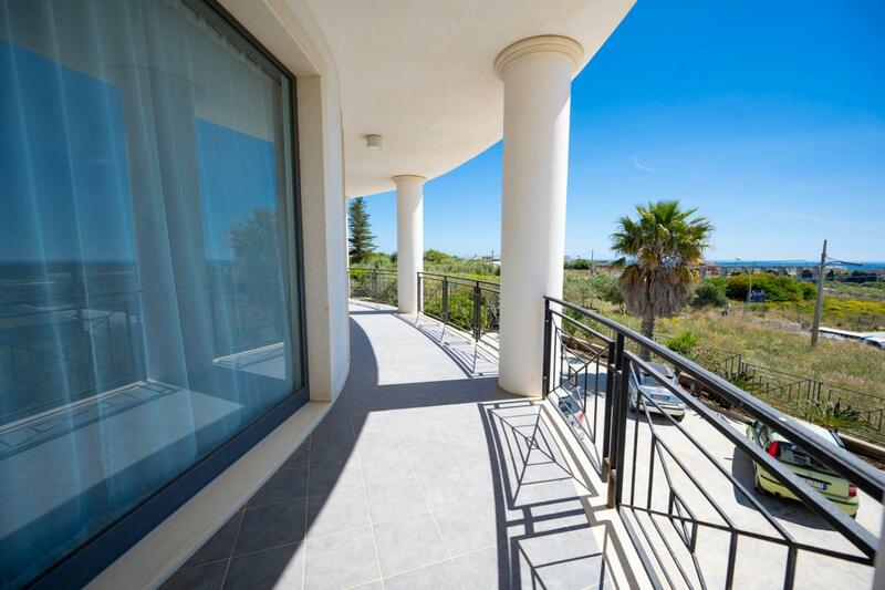 Villa Floyd Charming Rooms B&B, Marzamemi