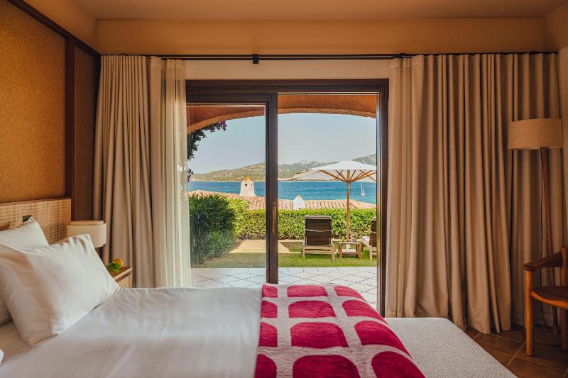 Aethos Sardinia, Sardinia