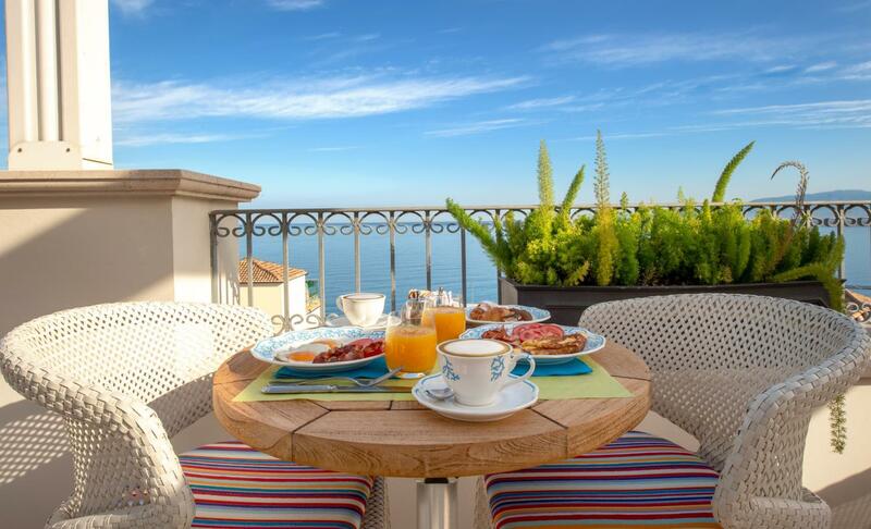 Piccolo Grand Hotel, Calabria