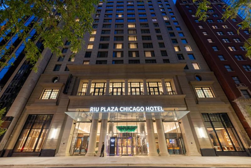Riu Plaza Chicago, Chicago