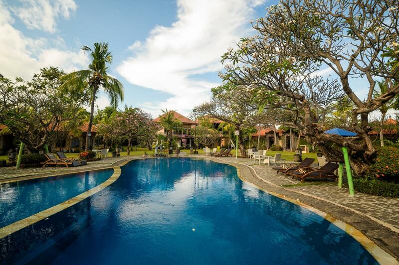 Banyualit Spa 'n Resort Lovina, Lovina