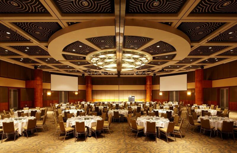 Residence on Langley Park, Perth