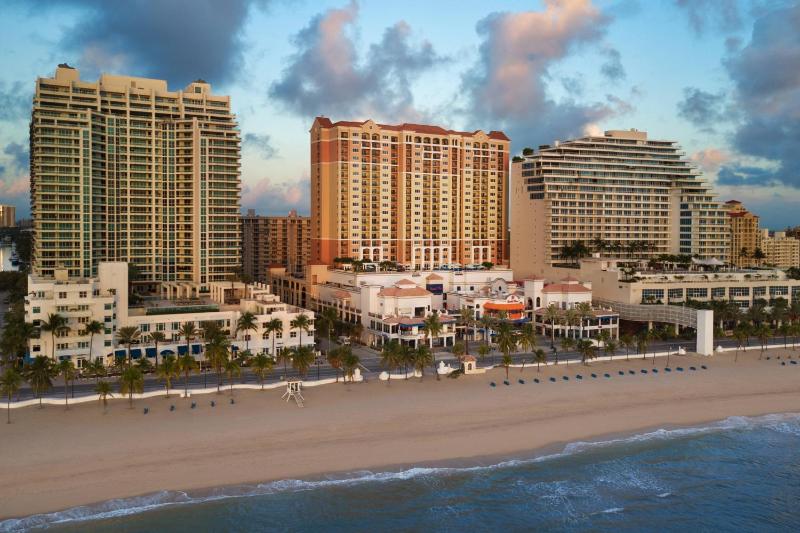 Marriott's BeachPlace Towers, Fort Lauderdale