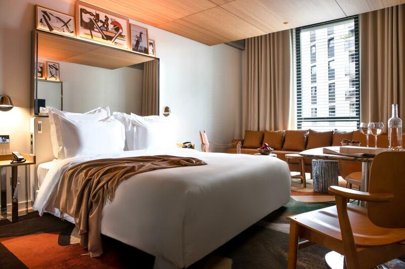 Villa M, Montparnasse