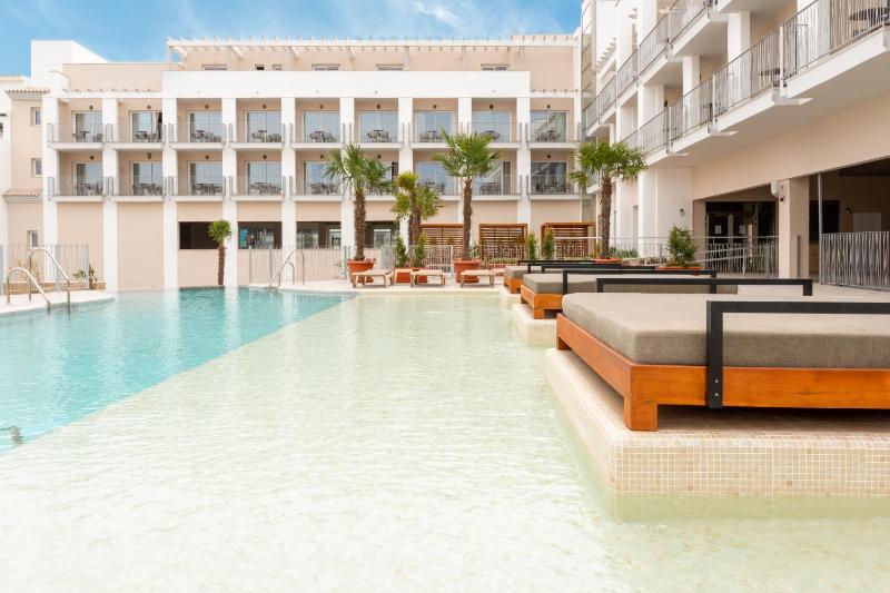 Event Tarifa by QHotels - Adults Recommended, Tarifa