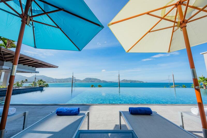 Oceanfront Beach Resort, Phuket