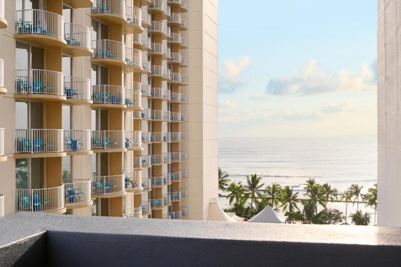 Hotel Renew, Waikiki