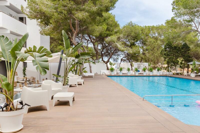 Apartamentos Es Pujols - Emar Hotels, Formentera