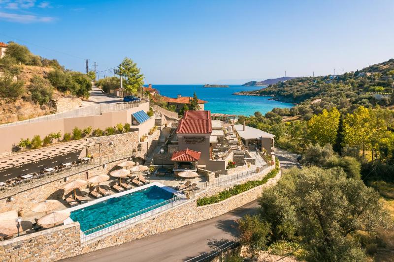 Paramithenio Village Beach Resort & Spa, Evia