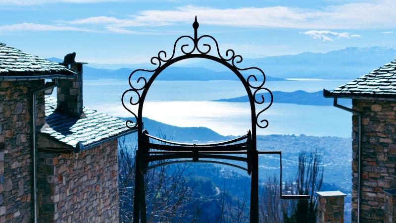 Aurora-Inn, Pelion