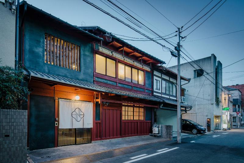 Nazuna Kyoto Gosho, Kyoto