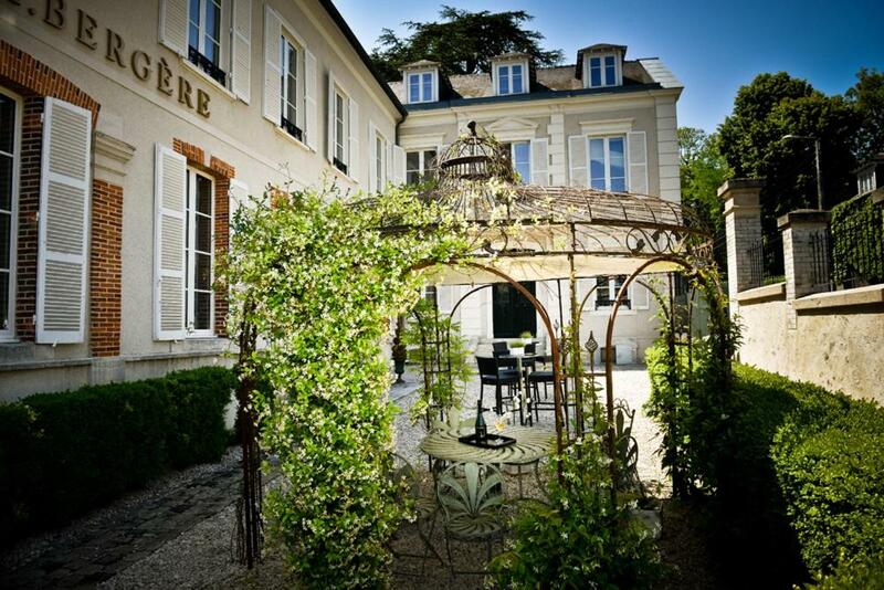 Champagne André Bergère & Suites, Champagne