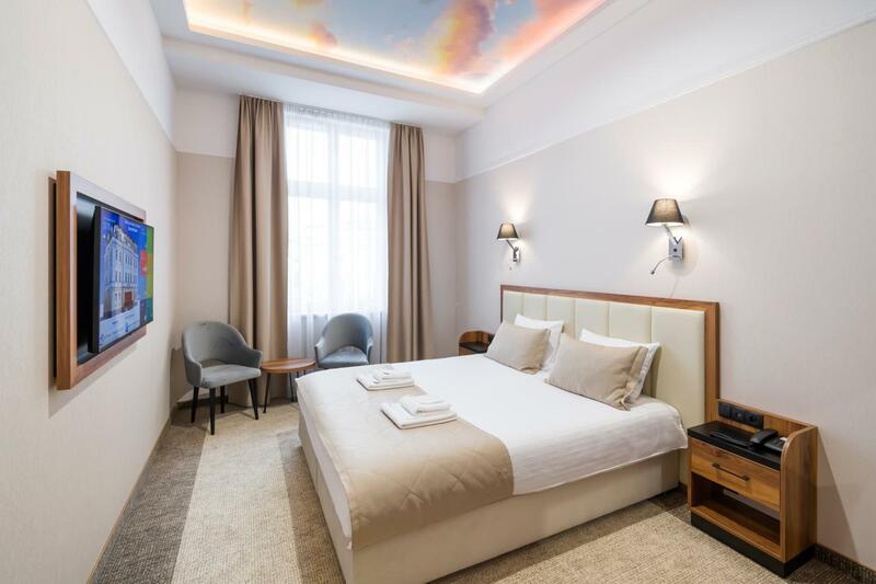 Sky Hotel Kraków, Kraków