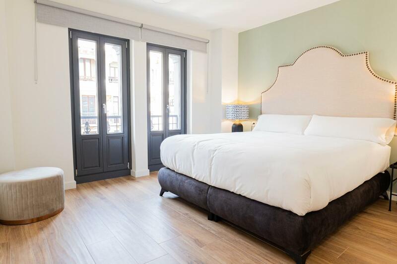 SUITE 1907 OVIEDO COLLECTION, Oviedo
