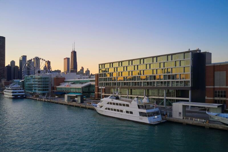 Sable At Navy Pier Chicago, Curio Collection By Hilton, Chicago