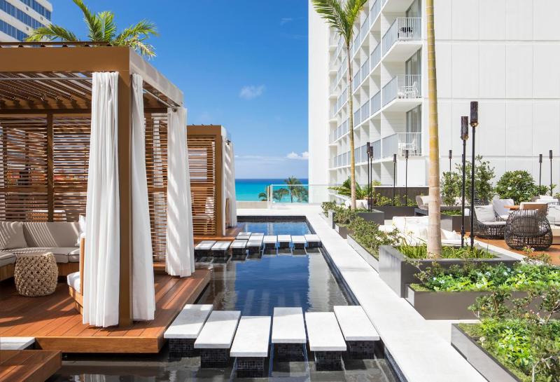 'Alohilani Resort Waikiki Beach, Hawaii