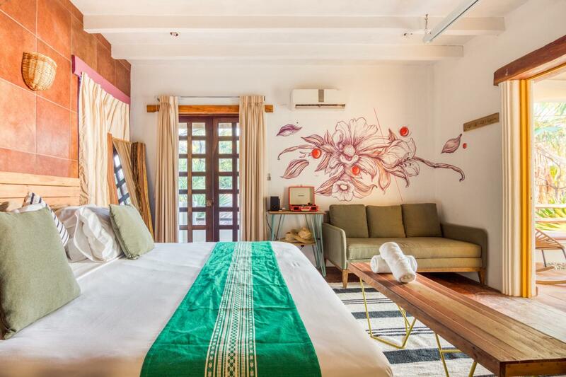 Nílu Puerto Escondido by Selina, Puerto Escondido