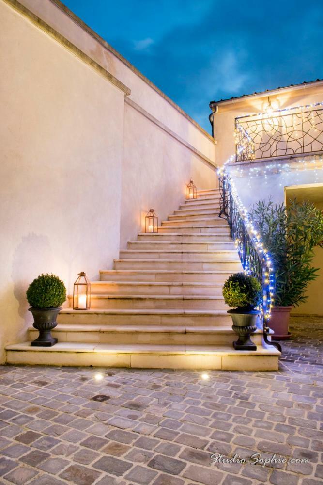 Champagne Domaine Sacret - AY, Épernay