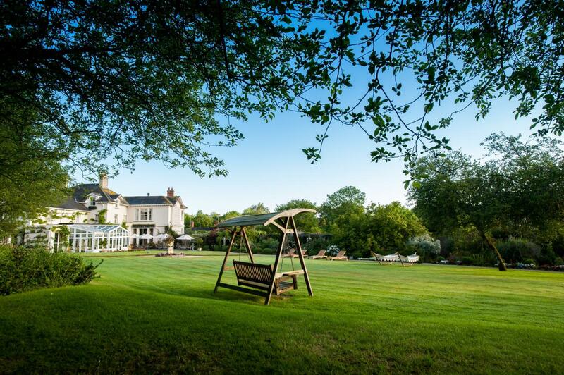 Summer Lodge Country House Hotel, Dorset
