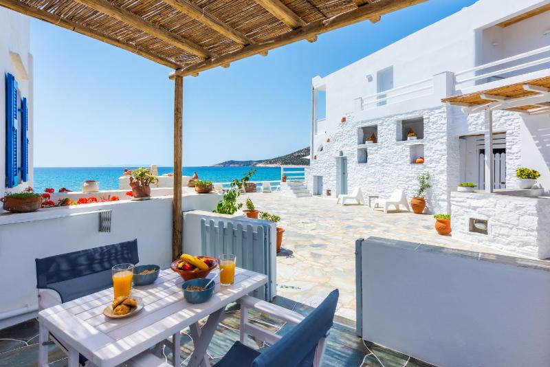 Ammos Sifnos Village, Sifnos