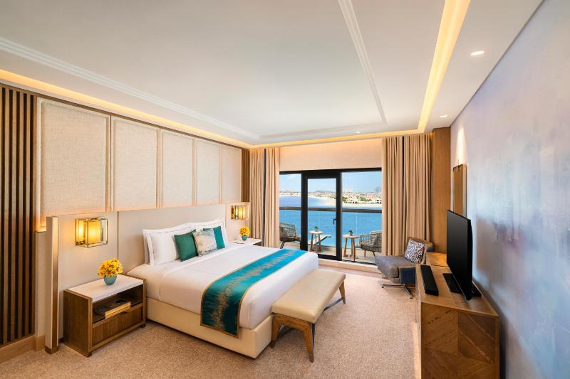 Taj Exotica Resort & Spa, The Palm, Dubai, Palm Jumeirah