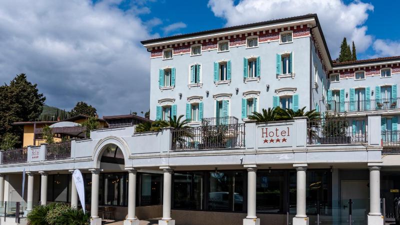 Gardone Palace Hotel, Lake Garda